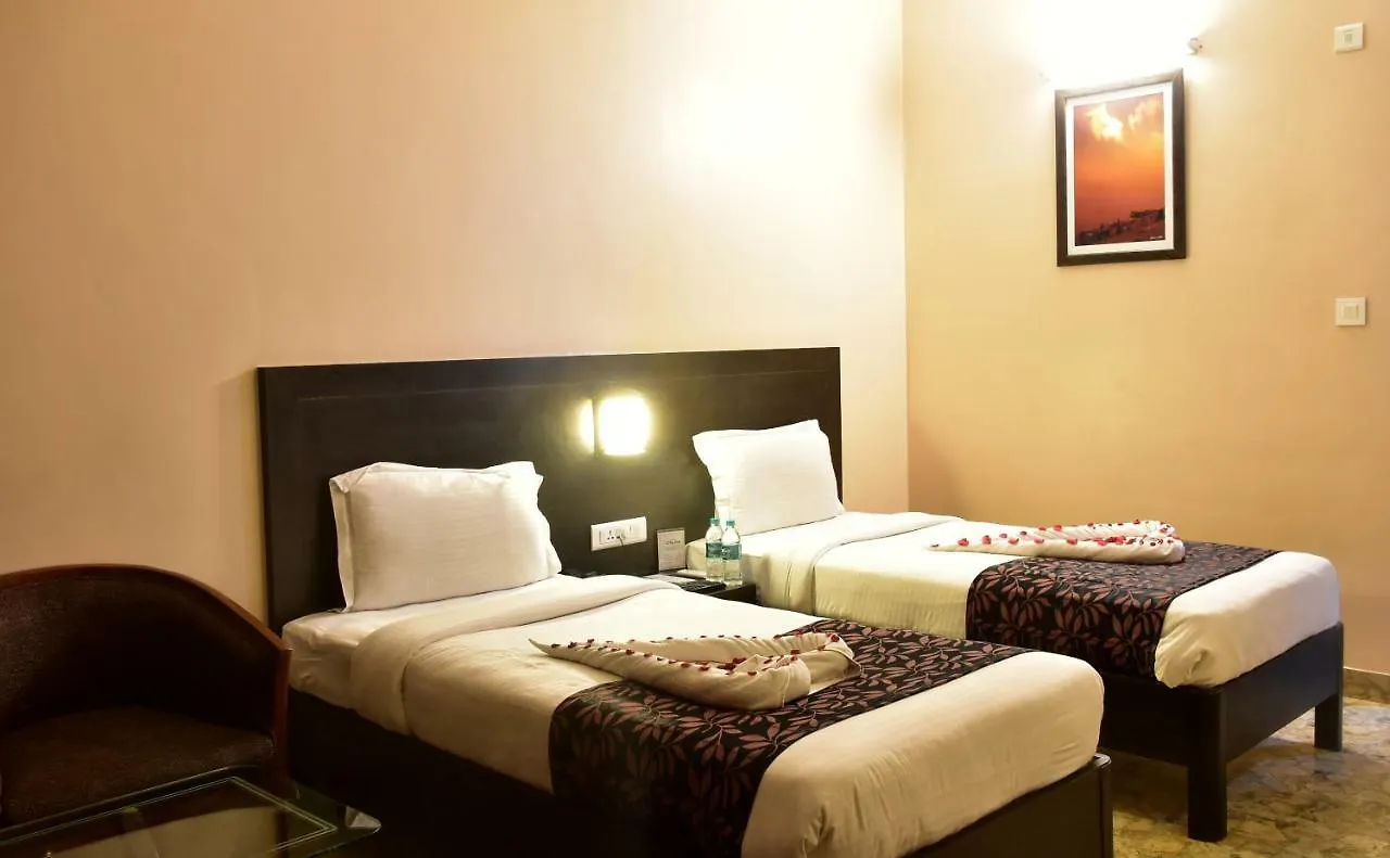 Hotel City Inn Varanasi 3*,