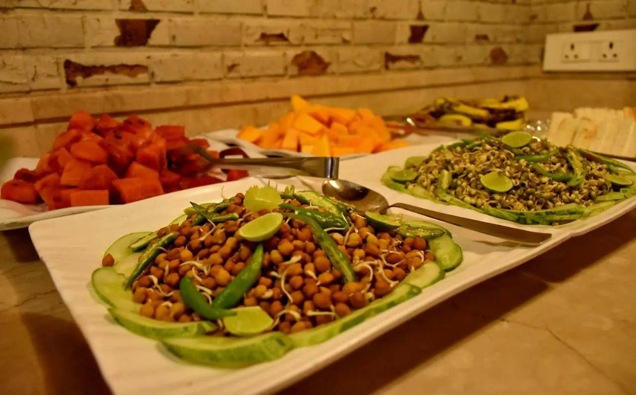 Hotel City Inn Varanasi 3*,